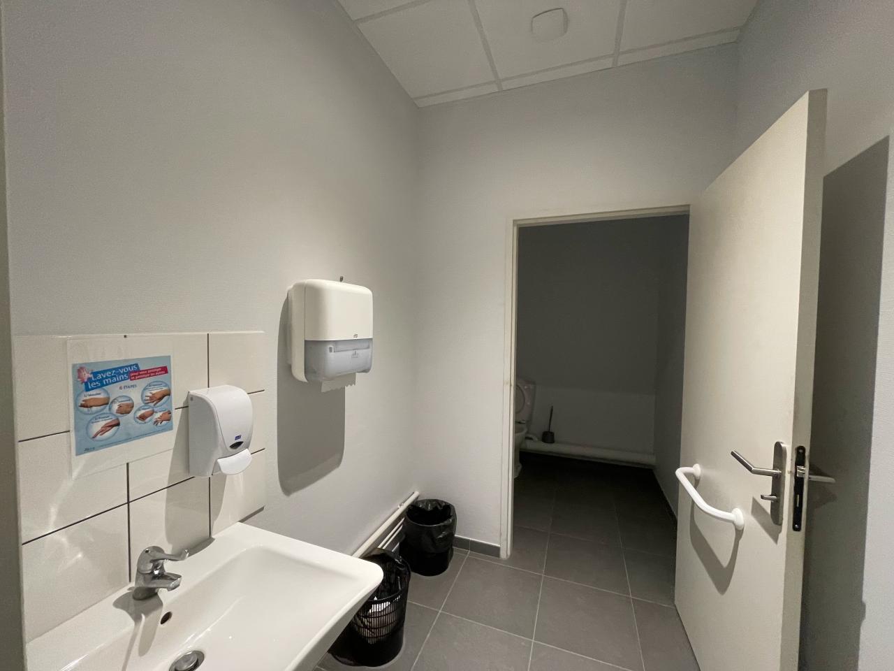 Bureau Mont-Saint-Aignan 544m² Location bureau Mont-Saint-Aignan Seine-Maritime OLBUR2427073 5